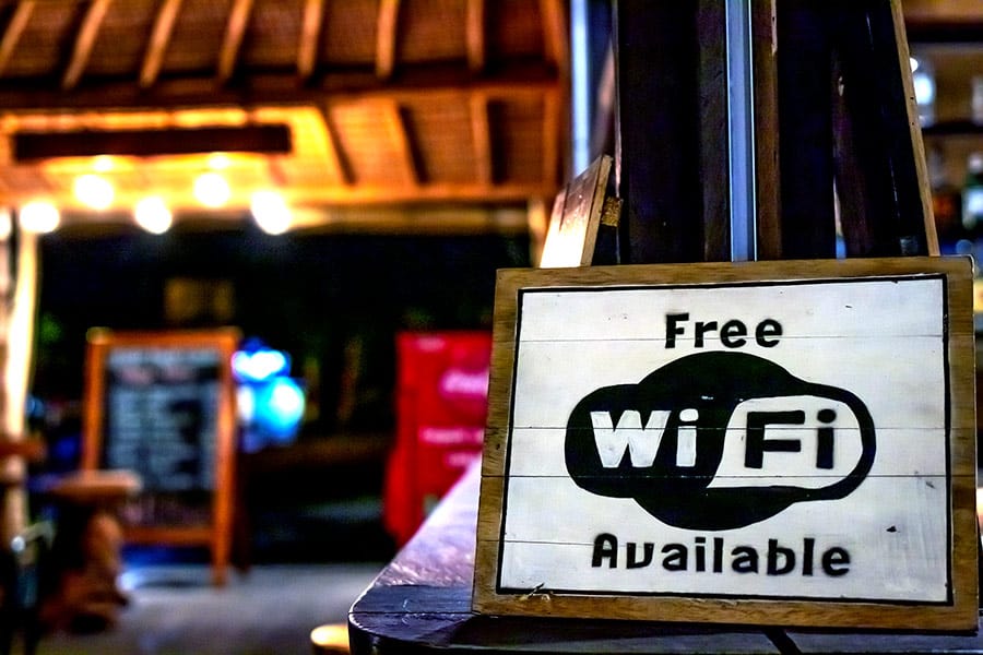 Free Wi-Fi sign